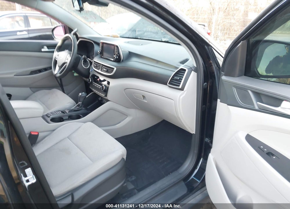 2019 HYUNDAI TUCSON VALUE VIN: KM8J3CA48KU066477