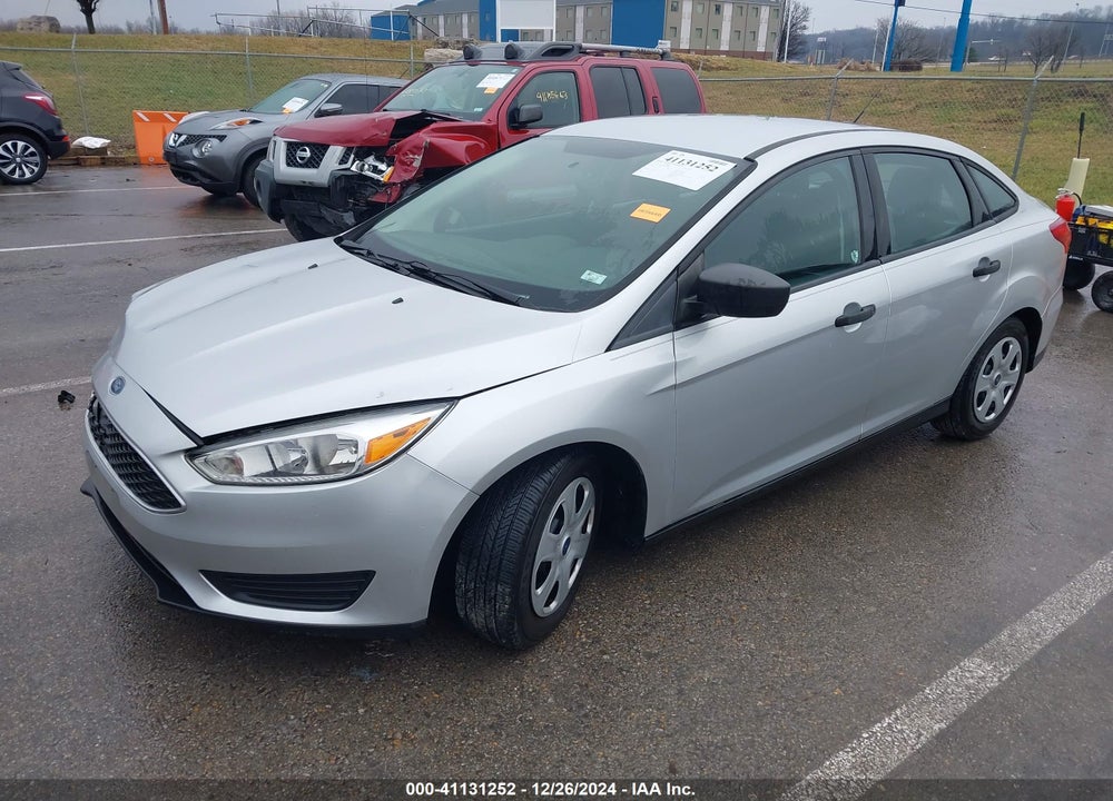 2016 FORD FOCUS S VIN: 1FADP3E28GL379594