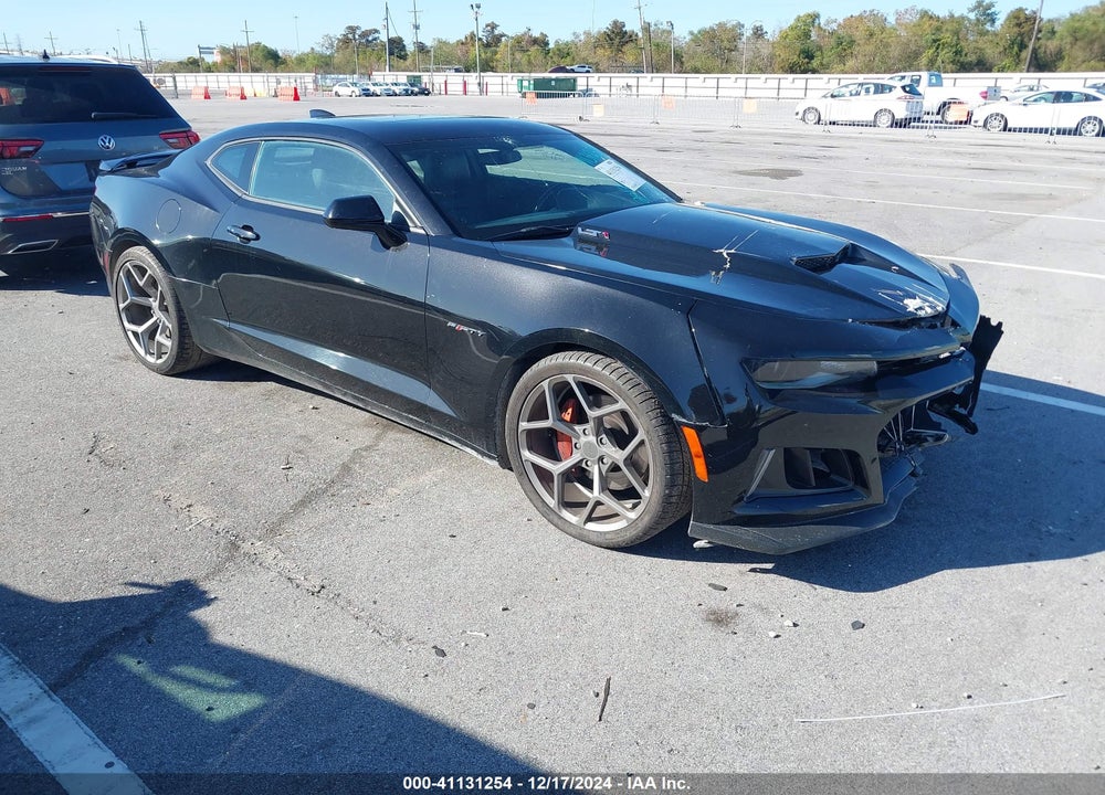 2017 CHEVROLET CAMARO 2SS VIN: 1G1FH1R71H0124355