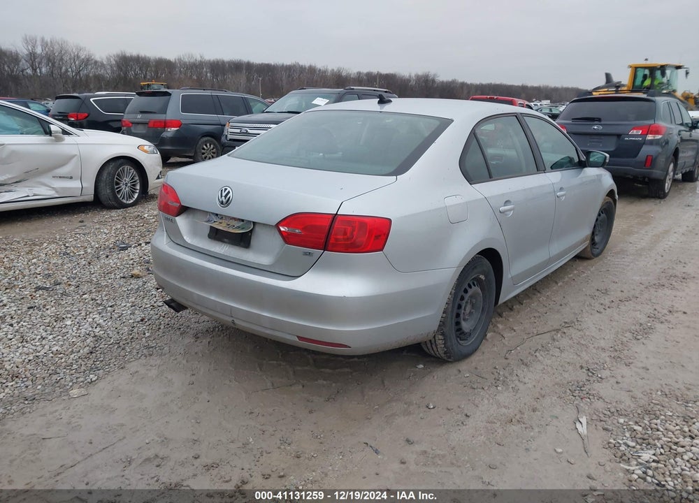 2014 VOLKSWAGEN JETTA VIN: 3VWD17AJ6EM418241