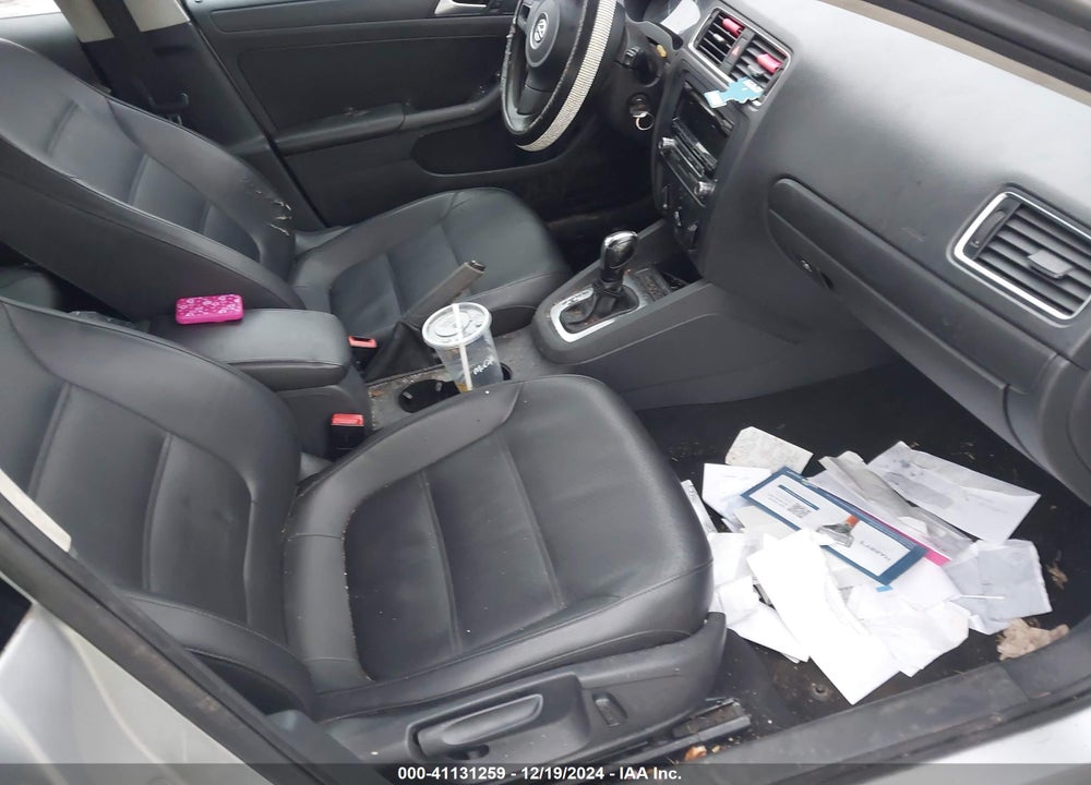2014 VOLKSWAGEN JETTA VIN: 3VWD17AJ6EM418241