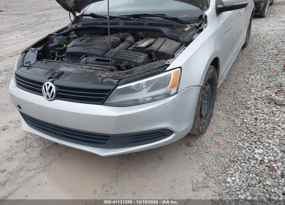 2014 VOLKSWAGEN JETTA VIN: 3VWD17AJ6EM418241