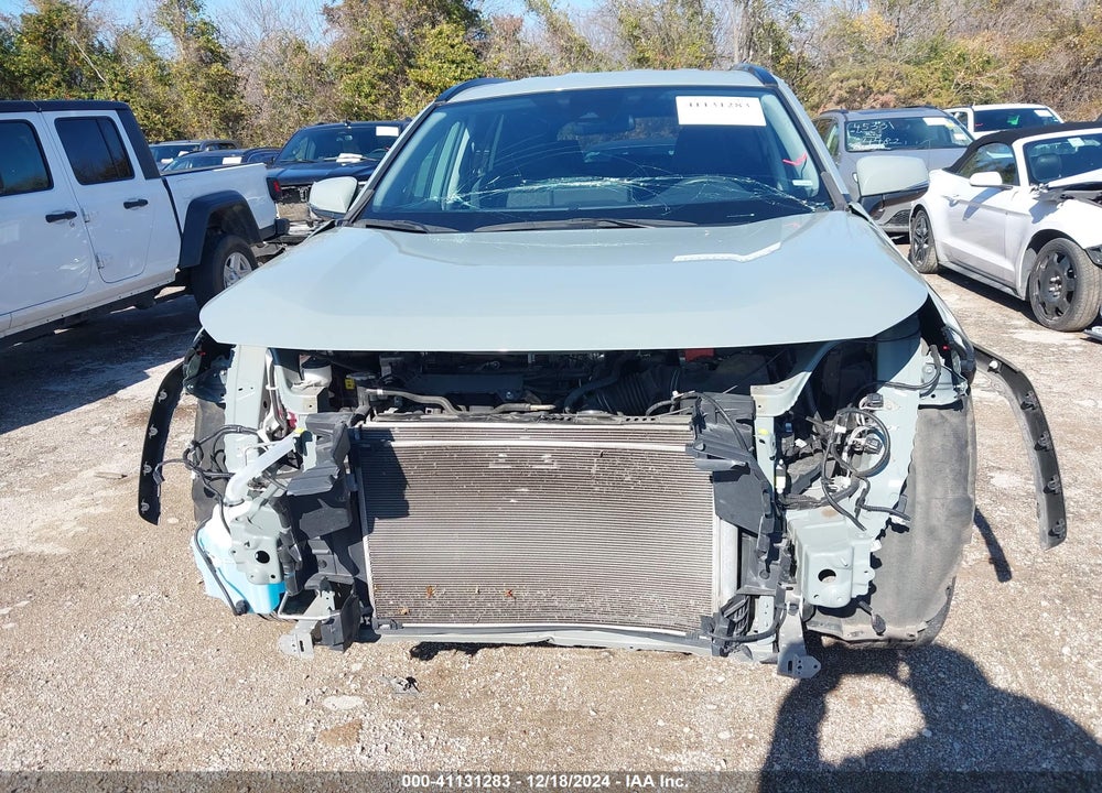 2022 TOYOTA RAV4 XLE VIN: 2T3W1RFVXNW194733