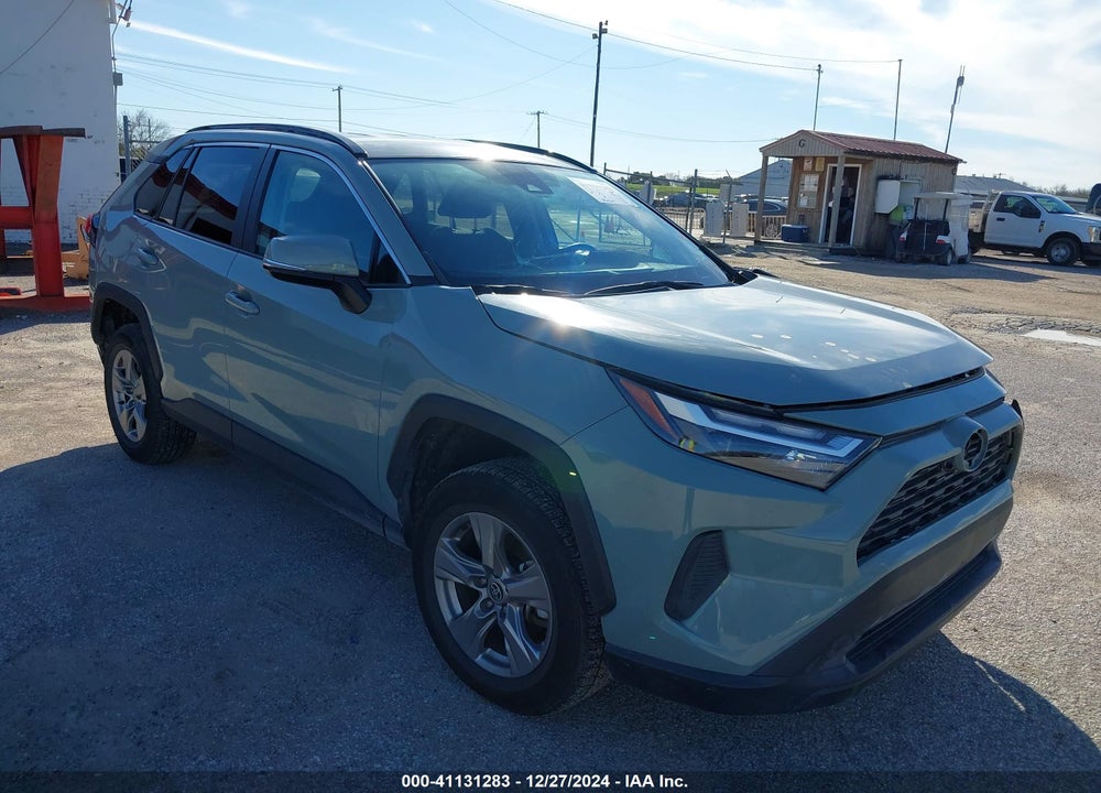 2022 TOYOTA RAV4 XLE VIN: 2T3W1RFVXNW194733