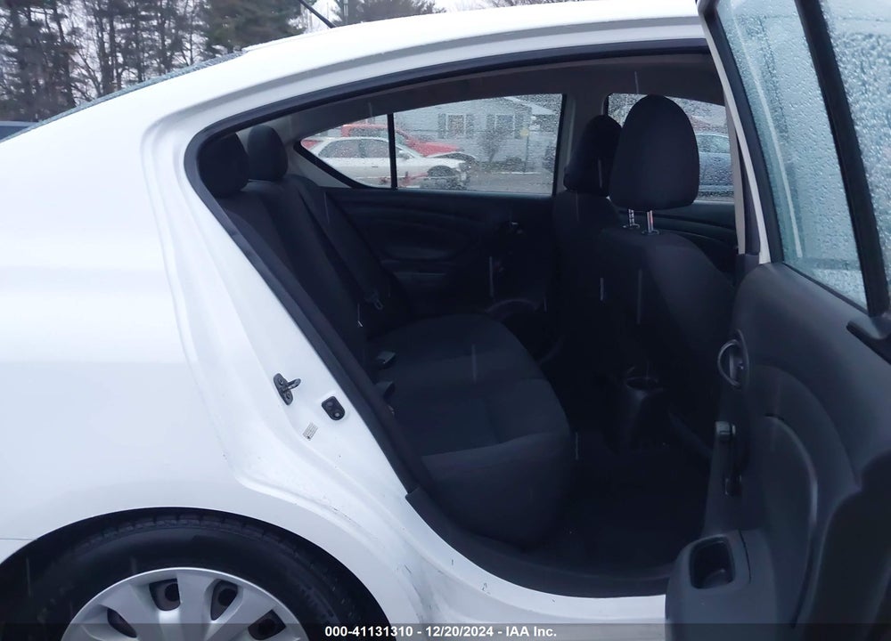 2018 NISSAN VERSA 1.6 S+ VIN: 3N1CN7AP4JL819748