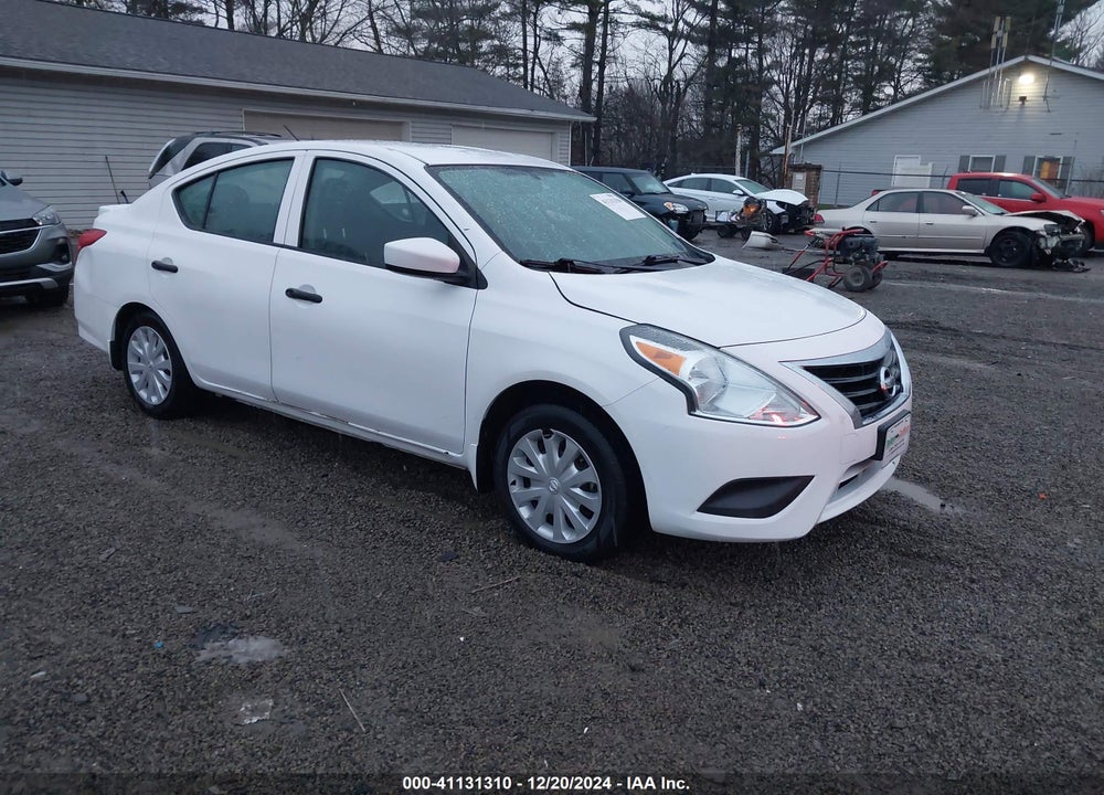 2018 NISSAN VERSA 1.6 S+ VIN: 3N1CN7AP4JL819748