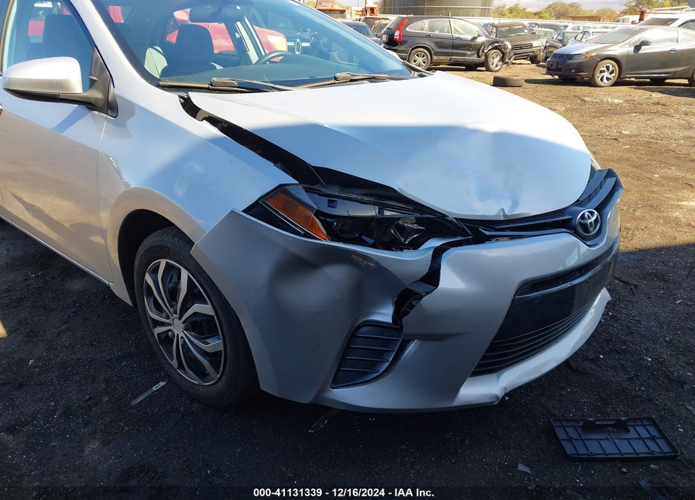 2015 TOYOTA COROLLA VIN: 5YFBURHE5FP214756