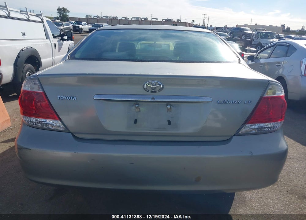 2005 TOYOTA CAMRY LE VIN: 4T1BE32K25U945165