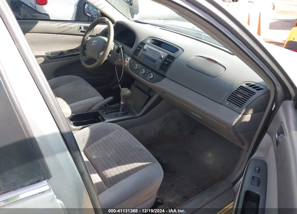 2005 TOYOTA CAMRY LE VIN: 4T1BE32K25U945165