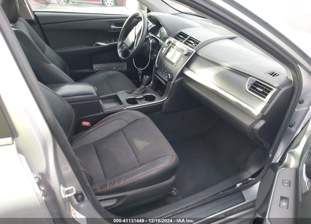 2016 TOYOTA CAMRY SE VIN: 4T1BF1FK3GU145618