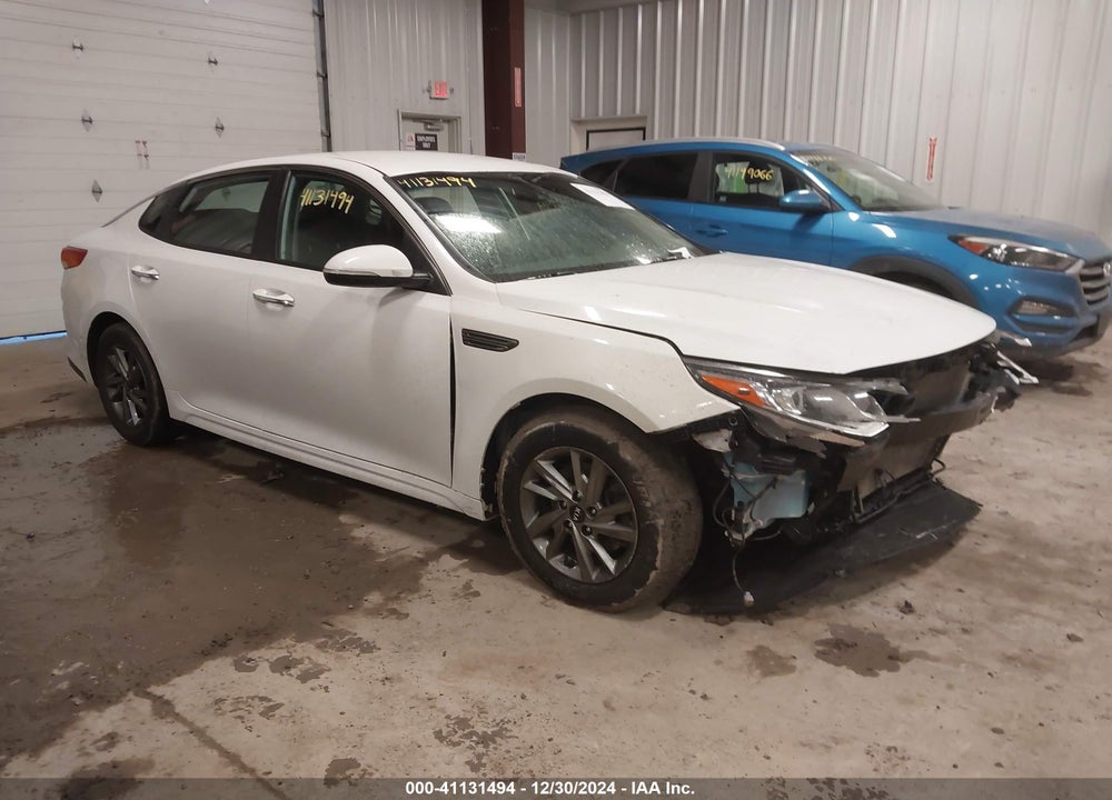 2019 KIA OPTIMA LX VIN: 5XXGT4L35KG294709