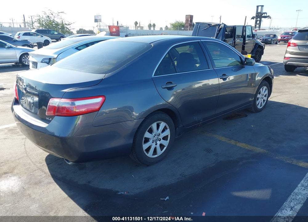 2008 TOYOTA CAMRY XLE VIN: 4T1BE46K98U238892