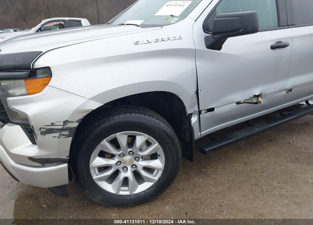 2022 CHEVROLET SILVERADO 1500 4WD SHORT BED CUSTOM VIN: 1GCPDBEK0NZ525815