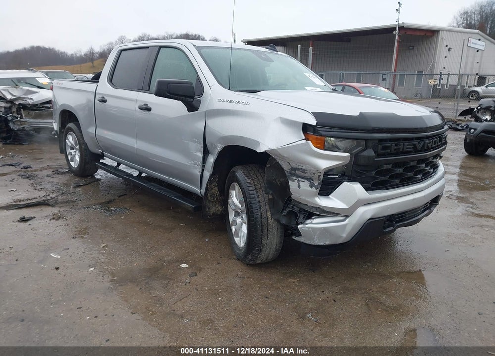 2022 CHEVROLET SILVERADO 1500 4WD SHORT BED CUSTOM VIN: 1GCPDBEK0NZ525815