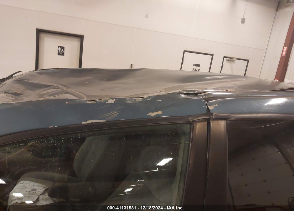 2005 TOYOTA TUNDRA SR5 V8 VIN: 5TBDT44165S501233