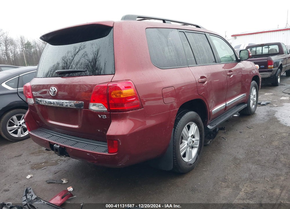 2013 TOYOTA LAND CRUISER V8 VIN: JTMHY7AJ8D4018370