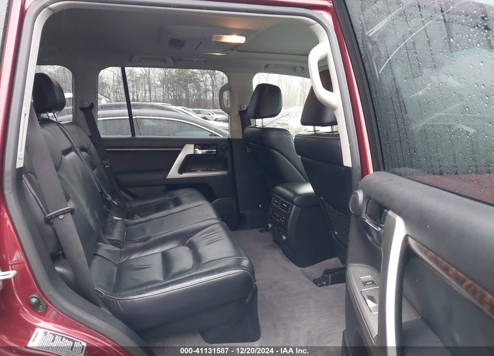 2013 TOYOTA LAND CRUISER V8 VIN: JTMHY7AJ8D4018370