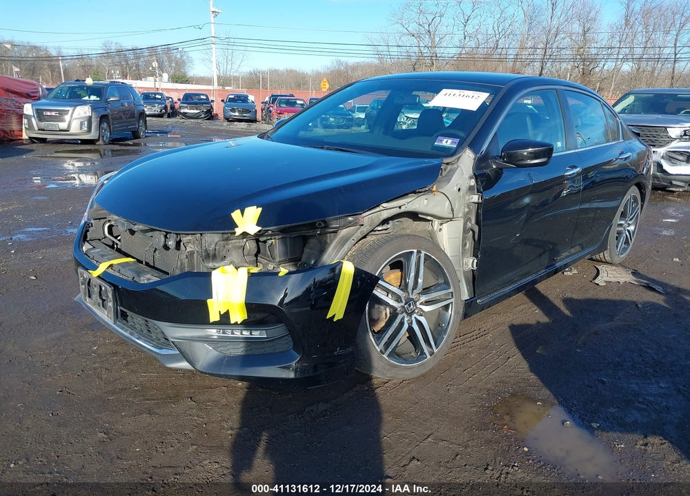 2017 HONDA ACCORD VIN: 1HGCR2F19HA180407