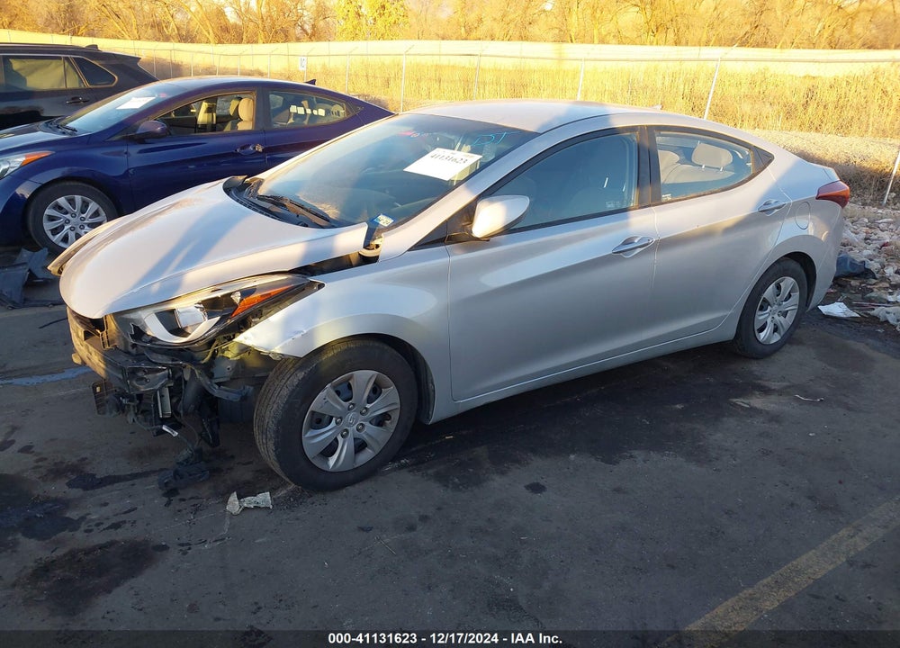 2016 HYUNDAI ELANTRA VIN: 5NPDH4AE6GH754514
