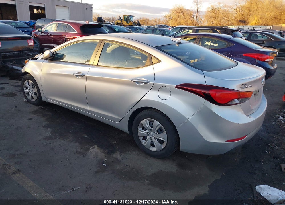2016 HYUNDAI ELANTRA VIN: 5NPDH4AE6GH754514