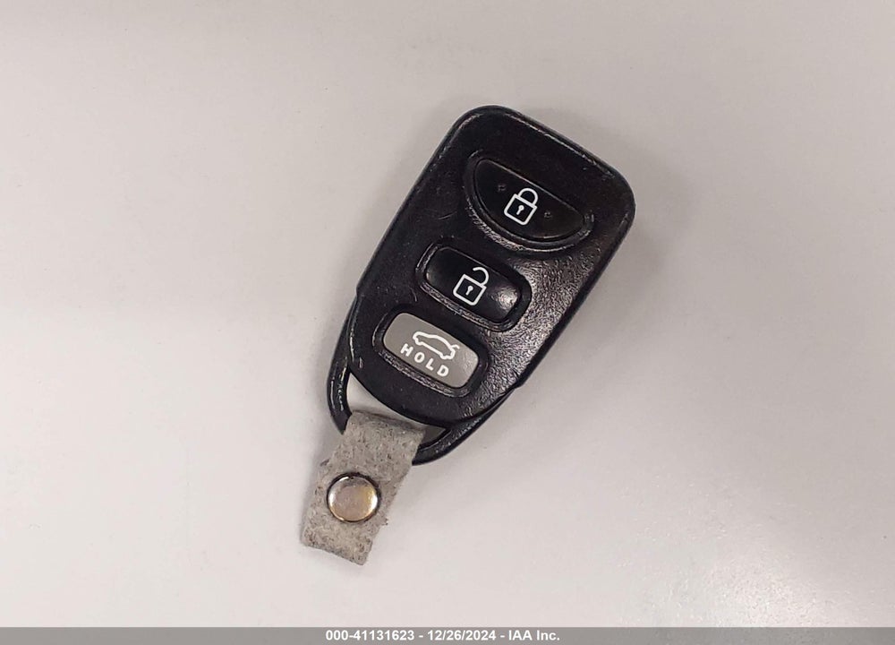 2016 HYUNDAI ELANTRA VIN: 5NPDH4AE6GH754514