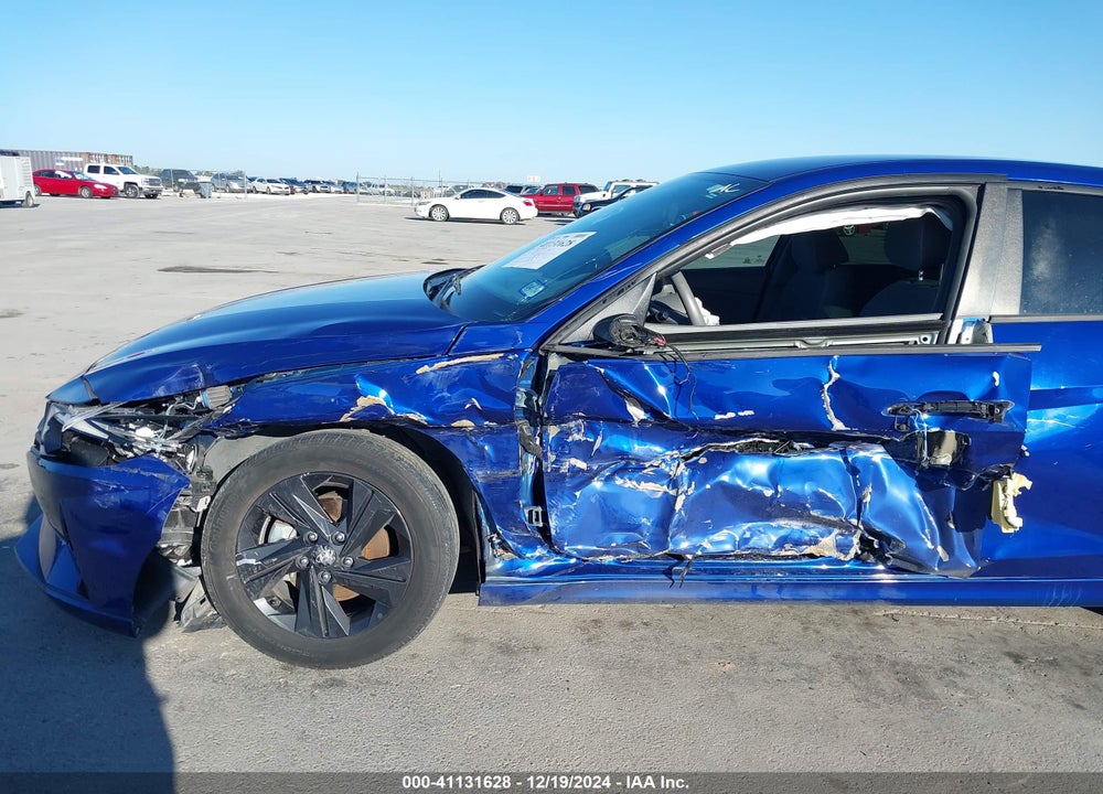 2021 HYUNDAI ELANTRA VIN: 5NPLS4AG8MH032634