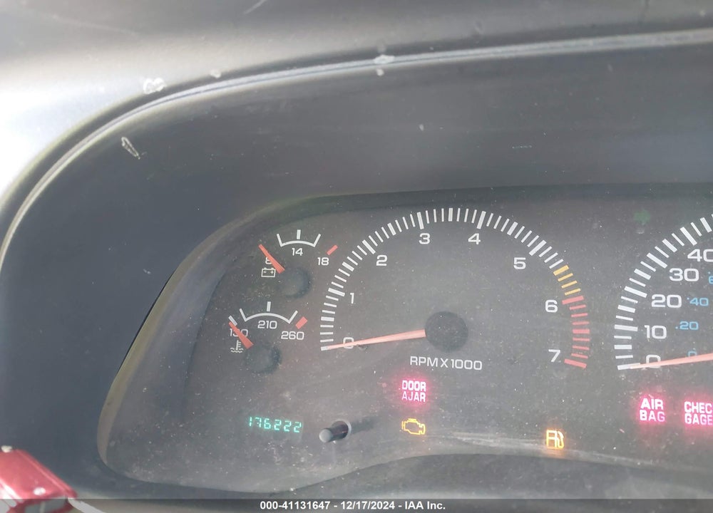 2000 DODGE DAKOTA SLT/SPORT VIN: 1B7GL2AN8YS746935