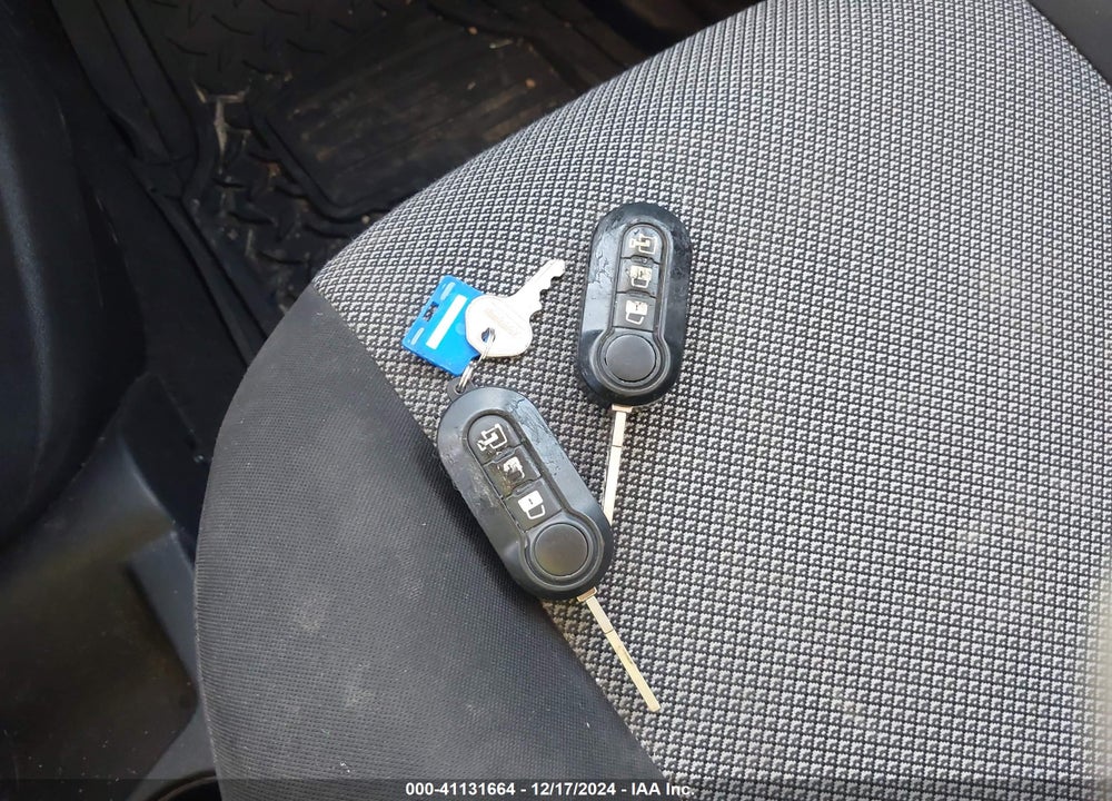 2019 RAM PROMASTER CITY TRADESMAN VIN: ZFBHRFAB1K6N92037