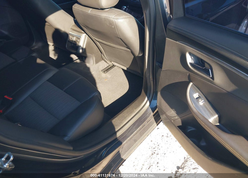 2019 CHEVROLET IMPALA VIN: 2G11Z5S38K9119981