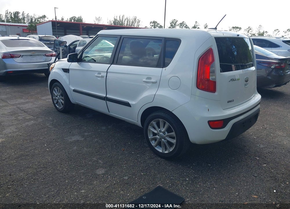 2013 KIA SOUL VIN: KNDJT2A62D7762186