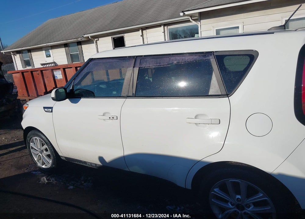 2017 KIA SOUL VIN: KNDJP3A55H7453254