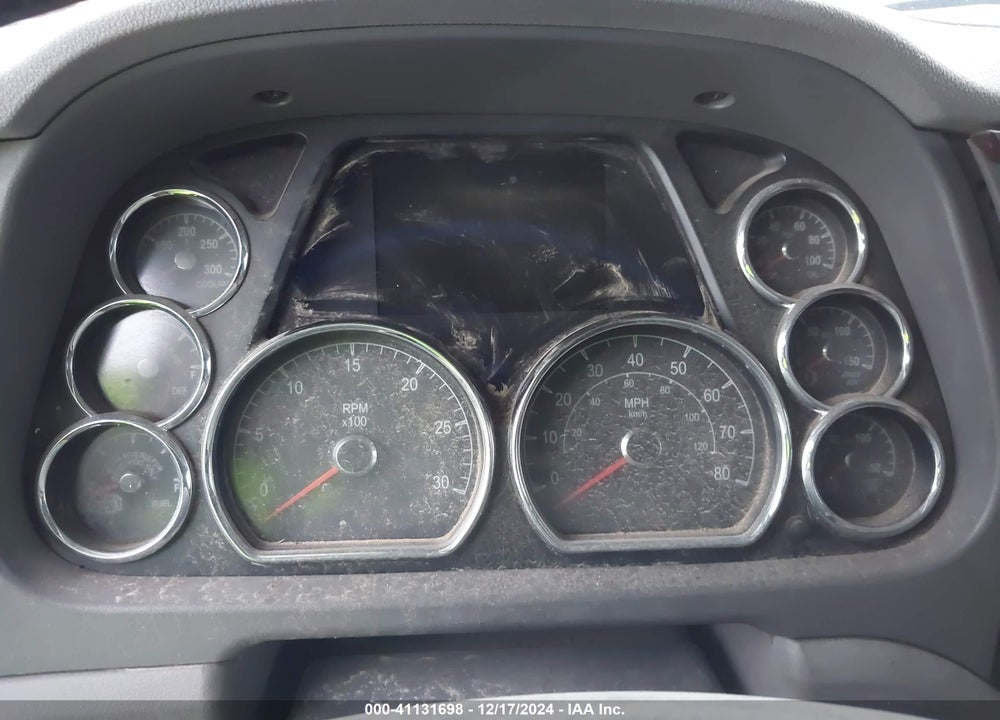 2014 PETERBILT 587 VIN: 1XP4DP9X9ED223103