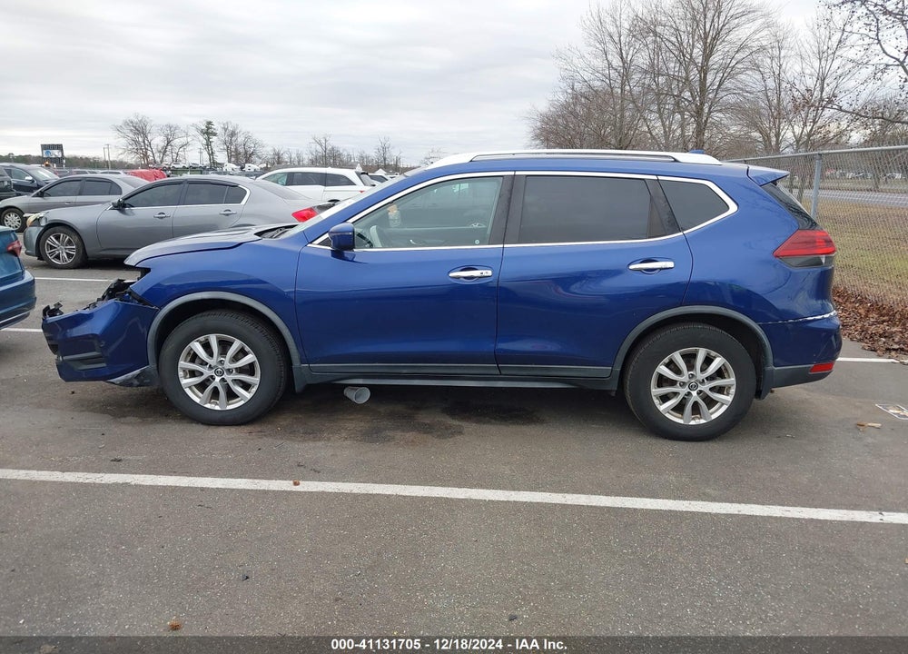 2018 NISSAN ROGUE VIN: KNMAT2MV6JP606456