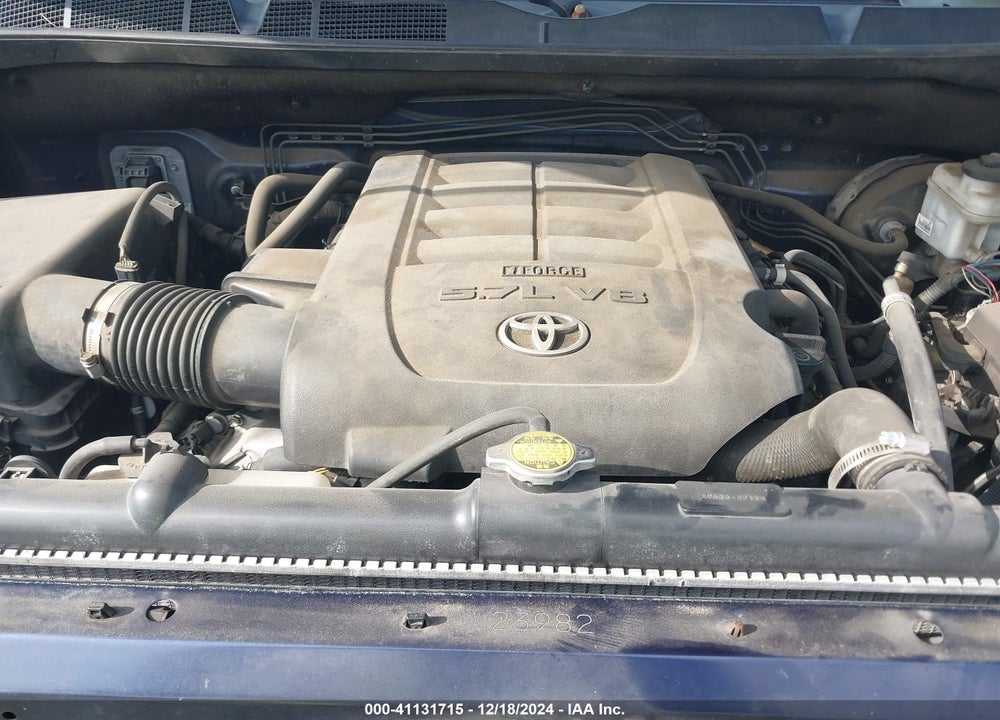 2011 TOYOTA TUNDRA VIN: 5TFEY5F18BX110820