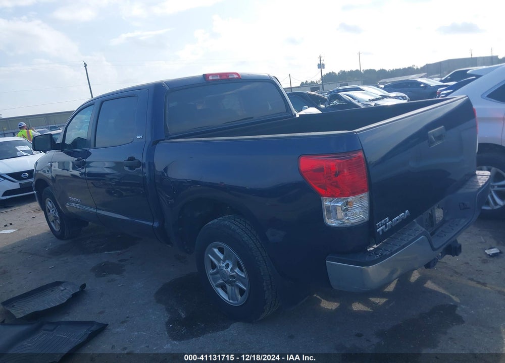 2011 TOYOTA TUNDRA VIN: 5TFEY5F18BX110820