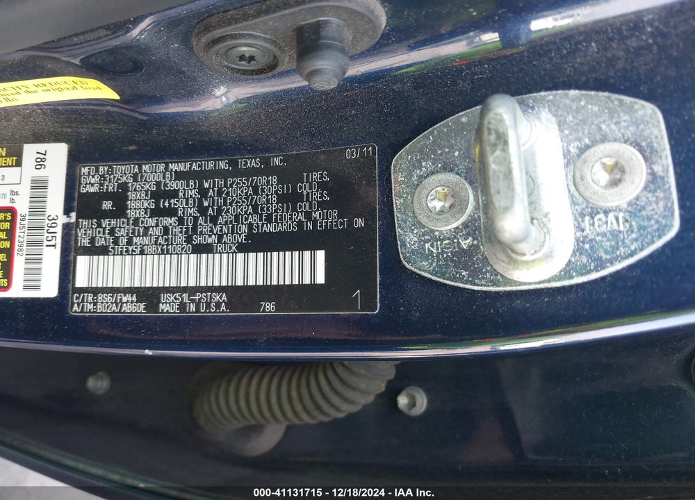 2011 TOYOTA TUNDRA VIN: 5TFEY5F18BX110820
