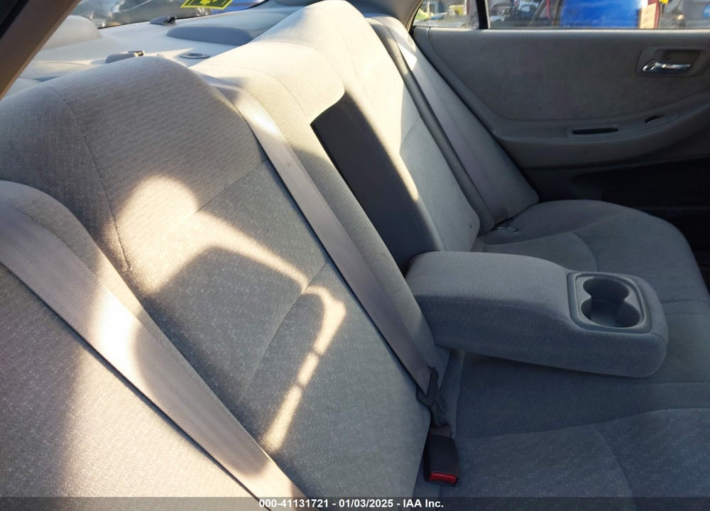 2002 HONDA ACCORD 2.3 LX VIN: JHMCG66592C004191