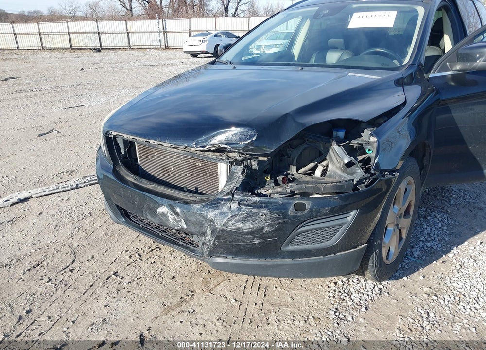 2013 VOLVO XC60 3.2/3.2 PLATINUM/3.2 PREMIER/3.2 PREMIER PLUS VIN: YV4940DZ1D2421608