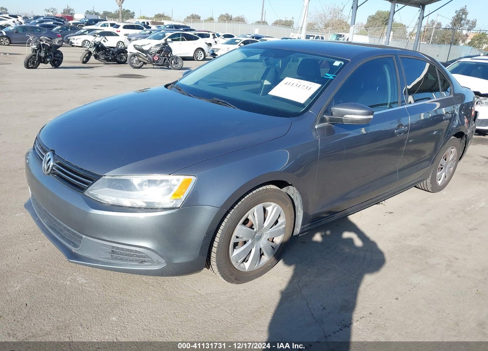 2013 VOLKSWAGEN JETTA 2.5L SE VIN: 3VWDP7AJXDM384091