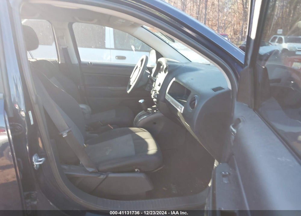 2014 JEEP COMPASS SPORT VIN: 1C4NJCBA4ED585160