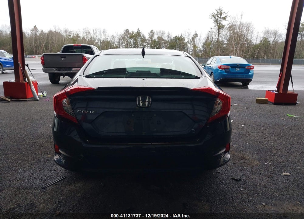2018 HONDA CIVIC VIN: 19XFC1F31JE201357