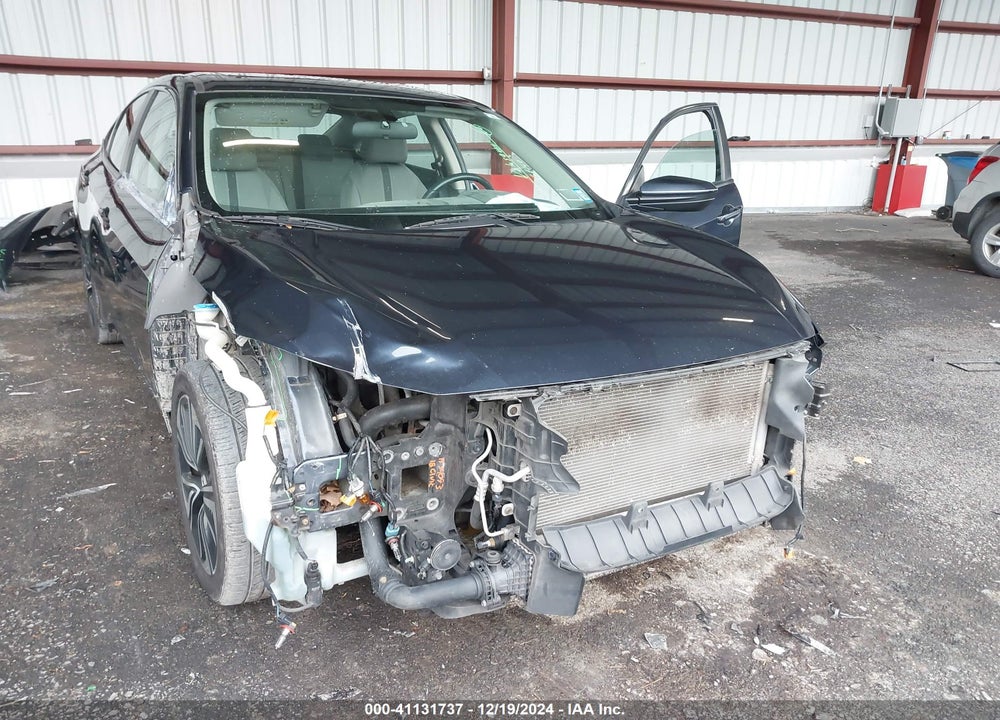 2018 HONDA CIVIC VIN: 19XFC1F31JE201357