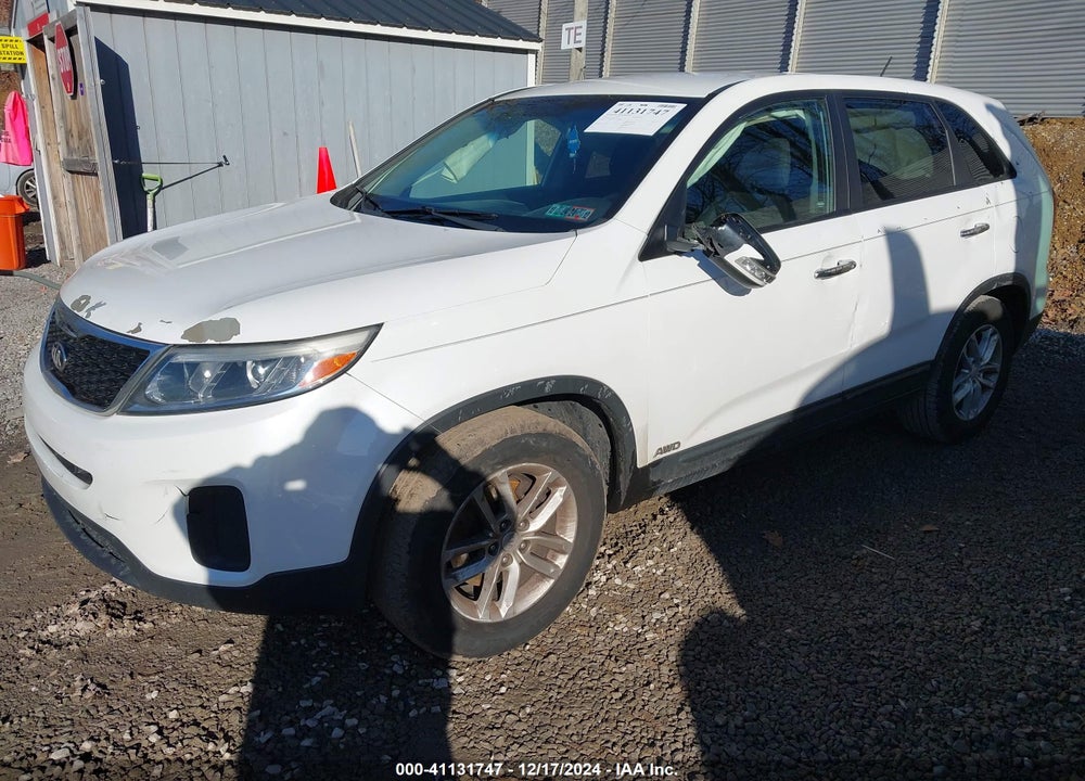 2014 KIA SORENTO LX VIN: 5XYKTCA66EG515798