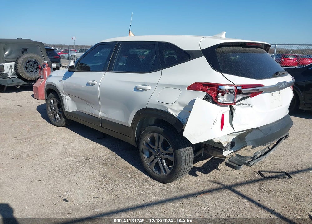 2022 KIA SELTOS LX VIN: KNDEPCAAXN7286058