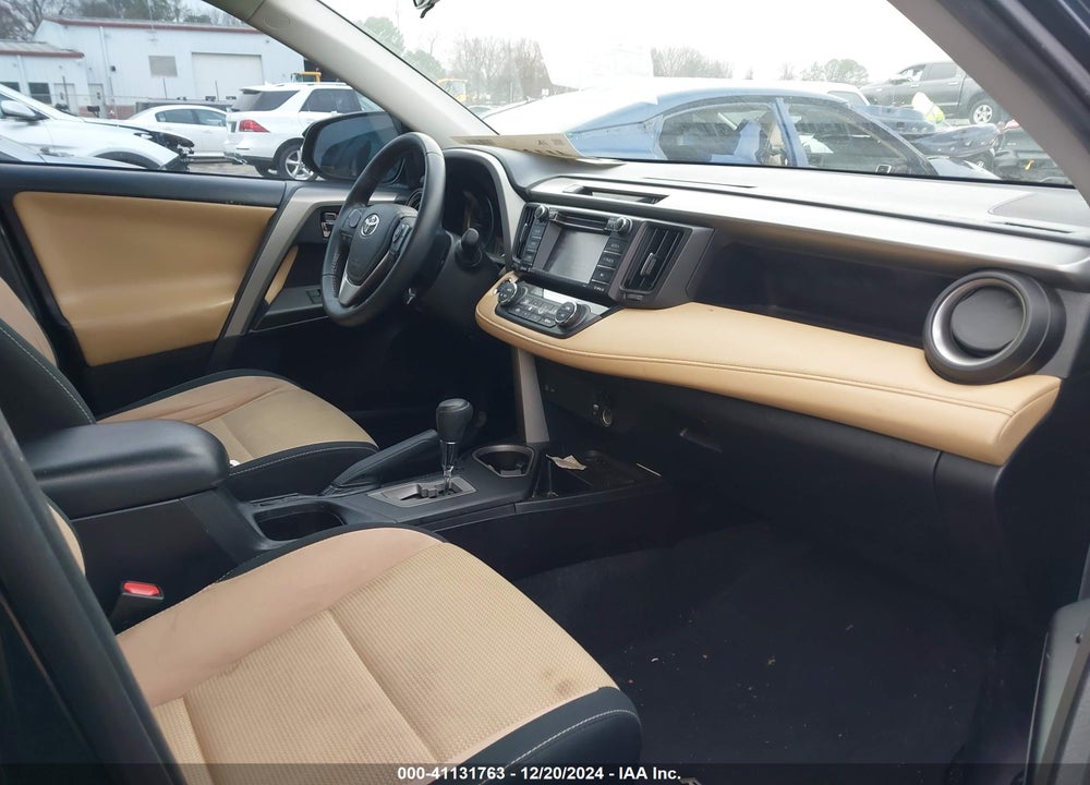 2017 TOYOTA RAV4 XLE VIN: 2T3WFREV9HW405301