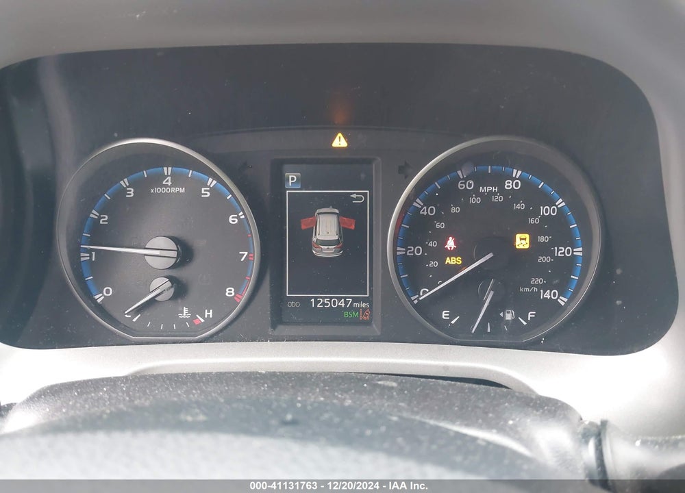 2017 TOYOTA RAV4 XLE VIN: 2T3WFREV9HW405301