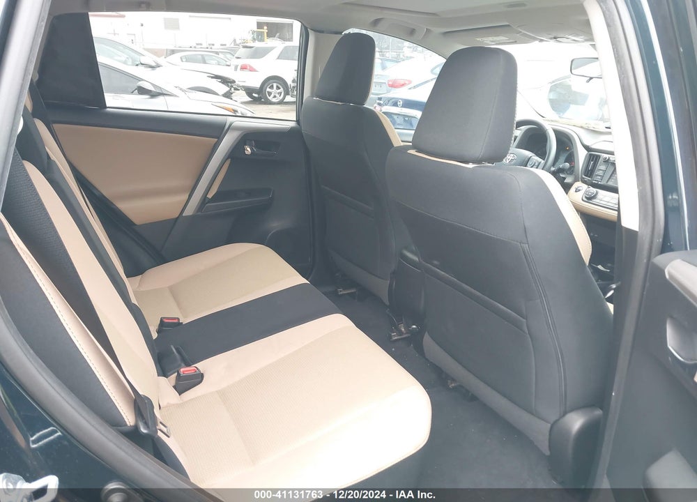 2017 TOYOTA RAV4 XLE VIN: 2T3WFREV9HW405301