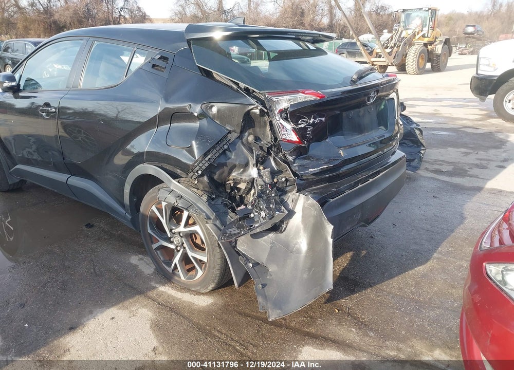 2018 TOYOTA C-HR XLE PREMIUM VIN: NMTKHMBX3JR013325