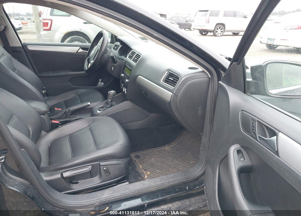2013 VOLKSWAGEN JETTA 2.5L SE VIN: 3VWDP7AJ7DM209667