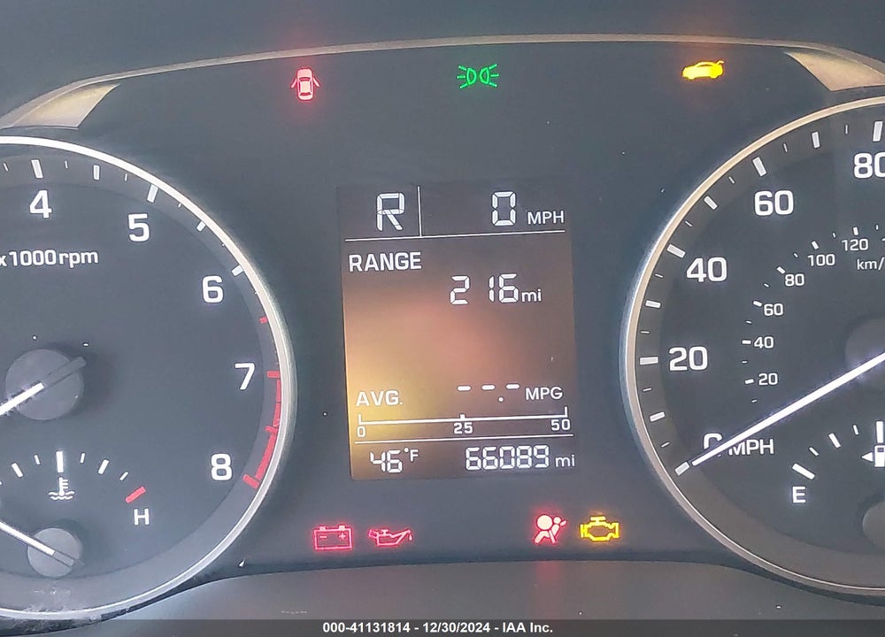 2018 HYUNDAI ELANTRA SE VIN: 5NPD74LF8JH355314